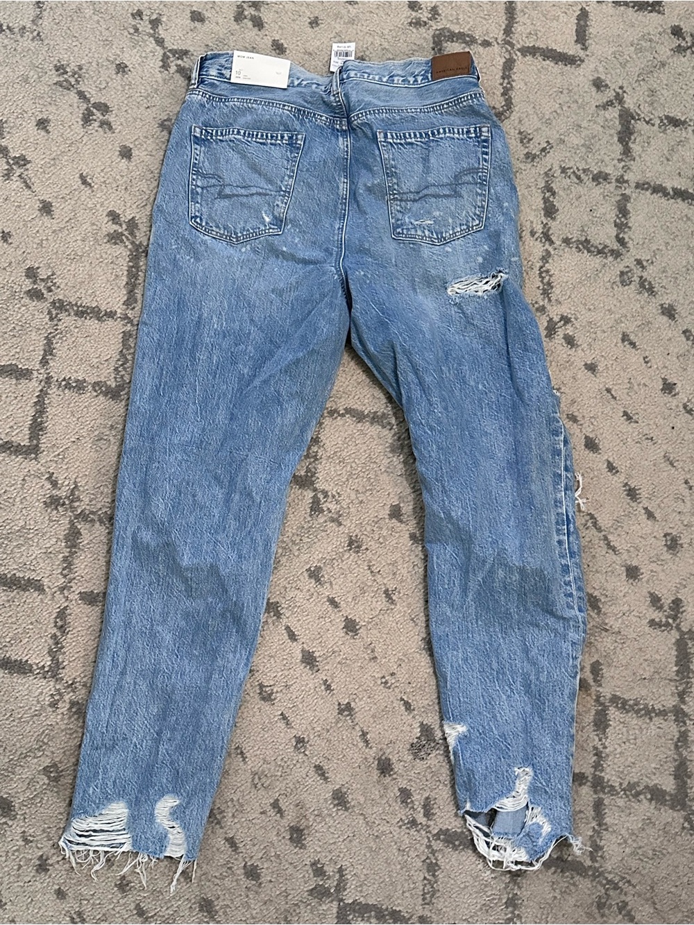 American eagle Distressed Light Blue Women's Ripped Jeans - Picture 2 of 4
